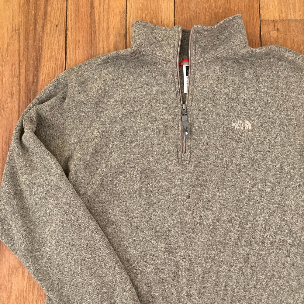 North Face 1/4 Zip Pullover
